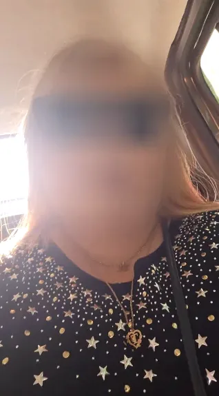 Linda, 25