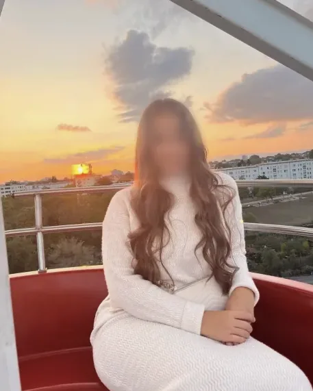 Miriam, 19
