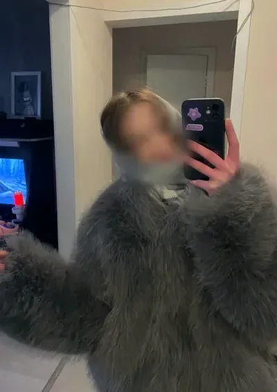 Sarah, 30